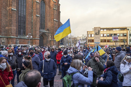 'Lichter für den Frieden' Friedensgebet und Kundgebung für die Ukraine in Hannover