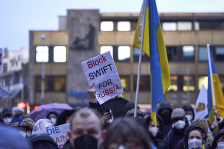 'Lichter für den Frieden' Friedensgebet und Kundgebung für die Ukraine in Hannover