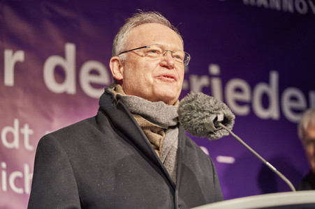 'Lichter für den Frieden' Friedensgebet und Kundgebung für die Ukraine in Hannover