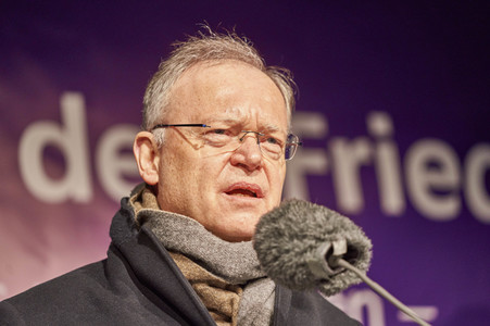 'Lichter für den Frieden' Friedensgebet und Kundgebung für die Ukraine in Hannover