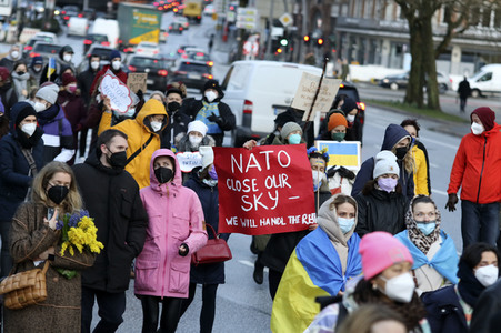 Demonstration gegen den Krieg in der Ukraine in Hamburg