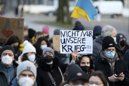 Demonstration gegen den Krieg in der Ukraine in Hamburg