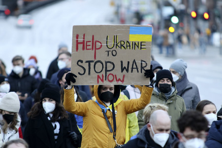 Demonstration gegen den Krieg in der Ukraine in Hamburg
