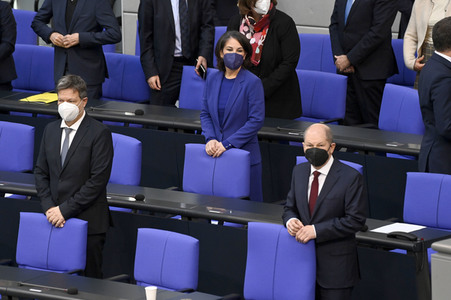 Sondersitzung des Deutschen Bundestages in Berlin