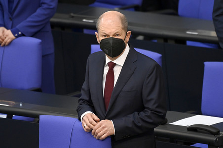 Sondersitzung des Deutschen Bundestages in Berlin