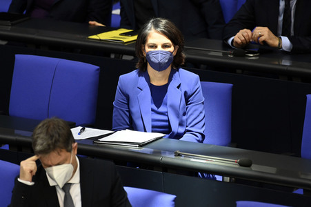 Sondersitzung des Deutschen Bundestages in Berlin