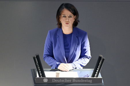 Sondersitzung des Deutschen Bundestages in Berlin