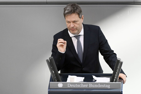 Sondersitzung des Deutschen Bundestages in Berlin