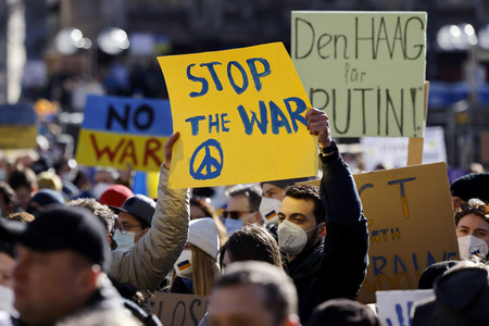 Demonstration gegen den Krieg in der Ukraine in Köln
