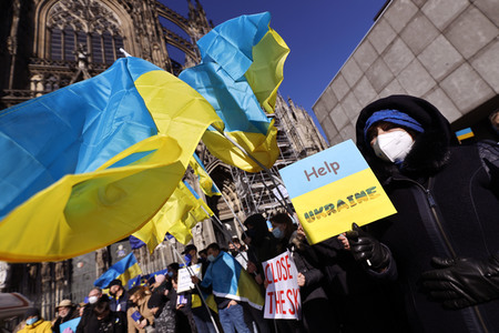 Demonstration gegen den Krieg in der Ukraine in Köln