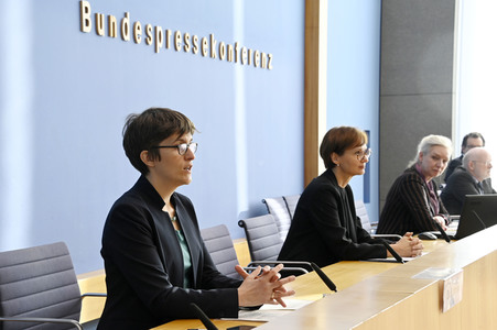 Pressekonferenz Vorstellung des 6. IPCC-Sachstandsberichts in Berlin