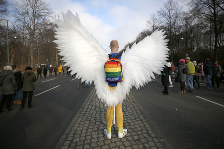 Großdemonstration gegen den Krieg in der Ukraine in Berlin