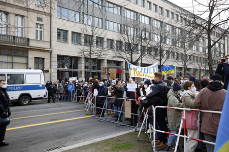 Großdemonstration gegen den Krieg in der Ukraine in Berlin
