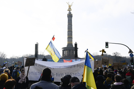 Großdemonstration gegen den Krieg in der Ukraine in Berlin