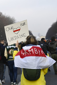 Großdemonstration gegen den Krieg in der Ukraine in Berlin