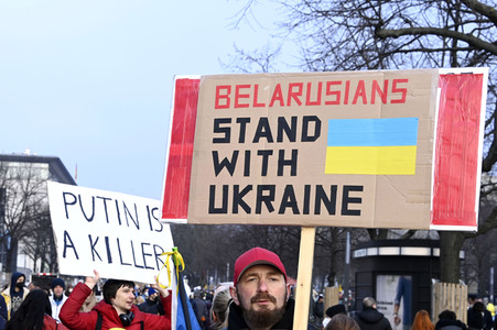 Großdemonstration gegen den Krieg in der Ukraine in Berlin