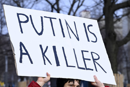 Großdemonstration gegen den Krieg in der Ukraine in Berlin