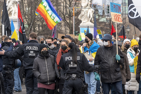 Großdemonstration gegen den Krieg in der Ukraine in Berlin
