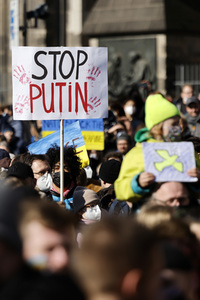 Demonstration gegen den Krieg in der Ukraine in Köln