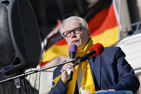 Demonstration gegen den Krieg in der Ukraine in Köln