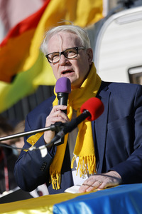 Demonstration gegen den Krieg in der Ukraine in Köln