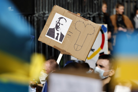 Demonstration gegen den Krieg in der Ukraine in Köln