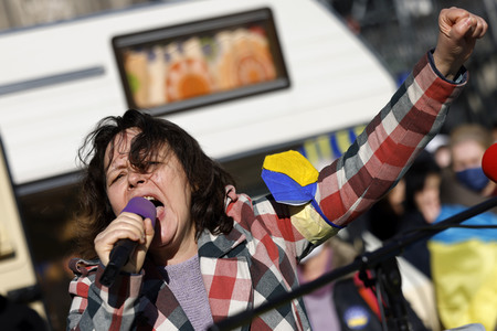 Demonstration gegen den Krieg in der Ukraine in Köln