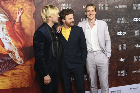 Serienpremiere 'Funeral for a Dog' in München