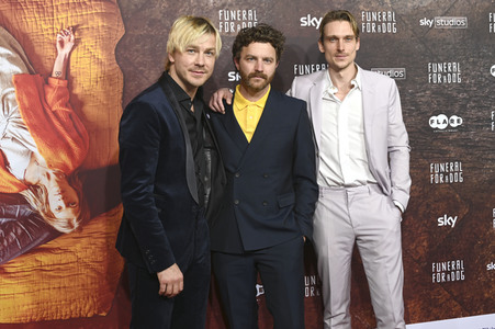Serienpremiere 'Funeral for a Dog' in München