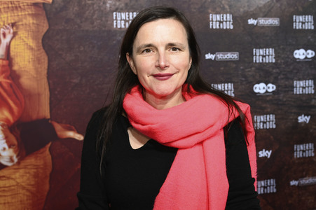 Serienpremiere 'Funeral for a Dog' in München