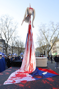Friedensdemo am Rosenmontag in Köln