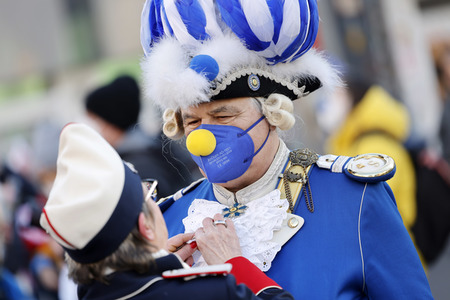Friedensdemo am Rosenmontag in Köln