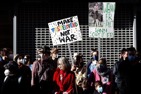 Friedensdemo am Rosenmontag in Köln