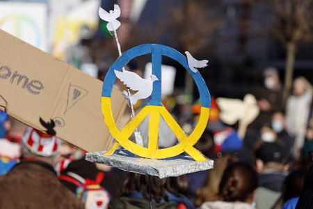 Friedensdemo am Rosenmontag in Köln