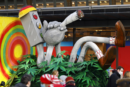 Friedensdemo am Rosenmontag in Köln