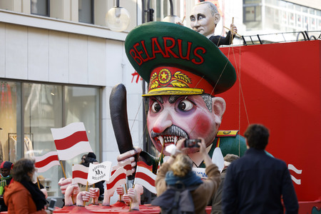 Friedensdemo am Rosenmontag in Köln