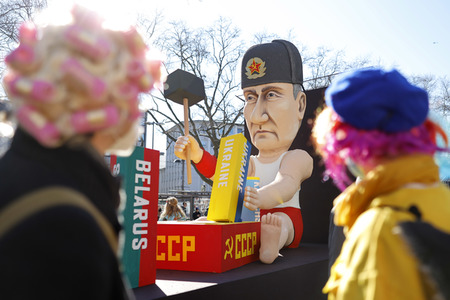 Friedensdemo am Rosenmontag in Köln