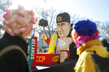 Friedensdemo am Rosenmontag in Köln