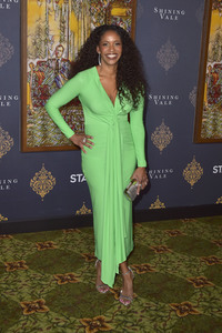 Serienpremiere 'Shining Vale' in Los Angeles