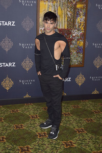 Serienpremiere 'Shining Vale' in Los Angeles