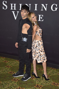 Serienpremiere 'Shining Vale' in Los Angeles