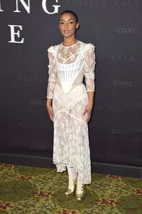 Serienpremiere 'Shining Vale' in Los Angeles