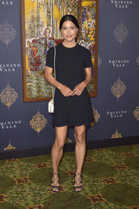 Serienpremiere 'Shining Vale' in Los Angeles