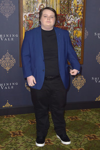 Serienpremiere 'Shining Vale' in Los Angeles