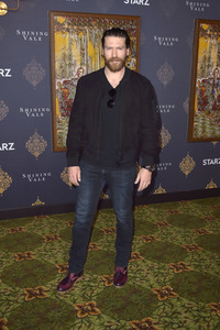 Serienpremiere 'Shining Vale' in Los Angeles