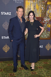 Serienpremiere 'Shining Vale' in Los Angeles