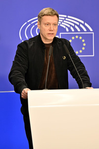 Presskonferenz der Fraktion GUE/NGL im EU-Parlament in Brüssel