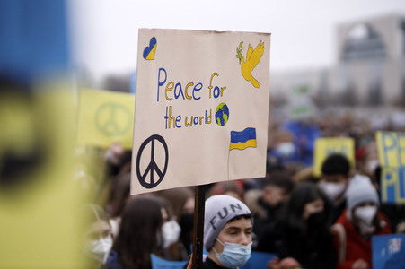Fridays for Future Demo gegen den Krieg in der Ukraine in Berlin