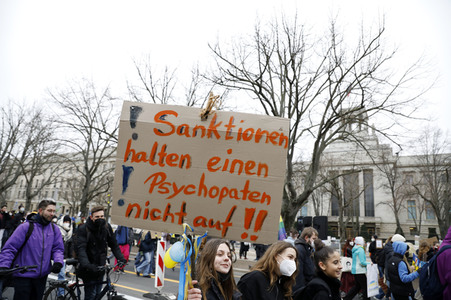 Fridays for Future Demo gegen den Krieg in der Ukraine in Berlin