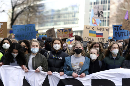 Fridays for Future Demo gegen den Krieg in der Ukraine in Hamburg